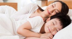 每次和儿子一起睡觉就睡不着，主要太焦虑了（3个原因）