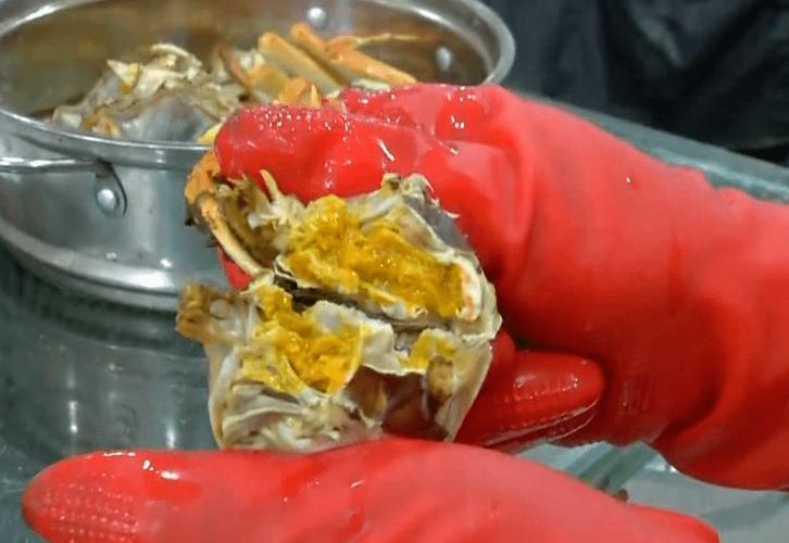 河蟹死了能不能吃了，不能/产生一种叫做“组胺”的有毒物质优质